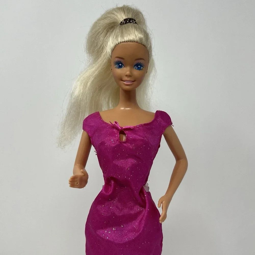 Barbie Fashionista Doll Edition‎ 1966 Blonde Hair Collectible OOAK in pink dress
